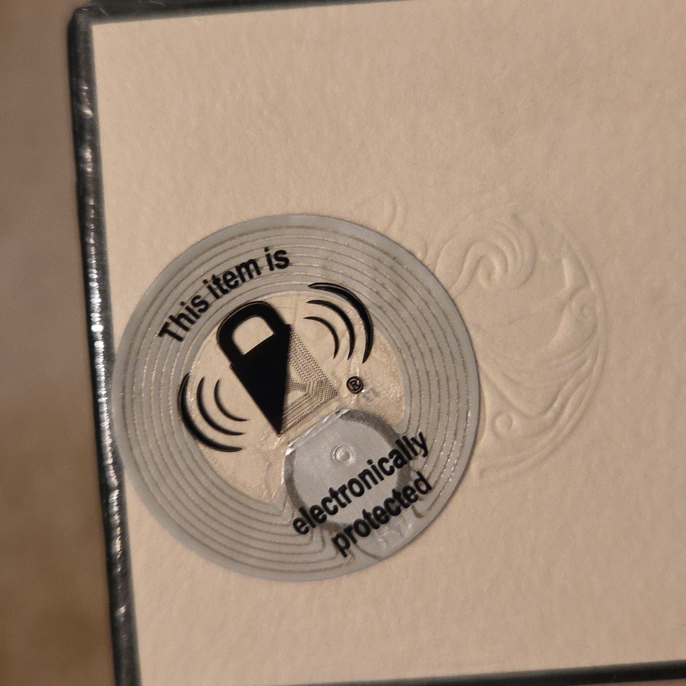 Oribe Dry Texturizing Spray 8.5 Oz - Picture 6 of 6